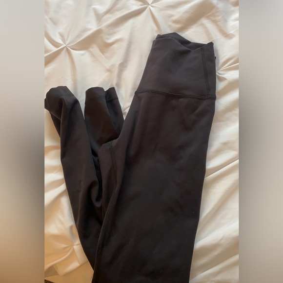 Lululemon wonder train 25 inch leggings - Picture 3 of 3